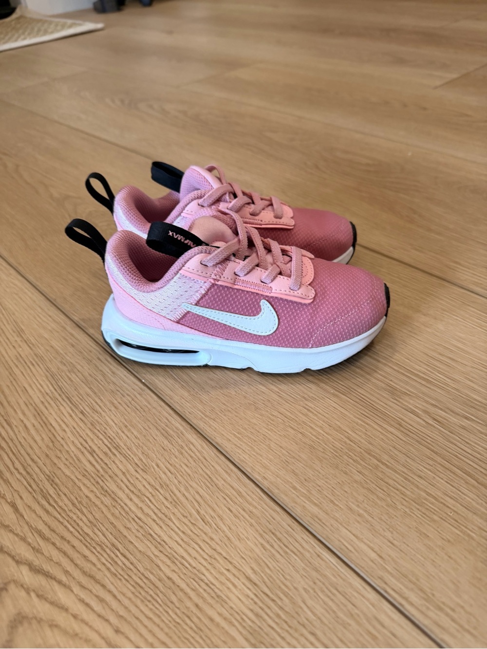 Toddler Girls Nike Pink Sneakers
